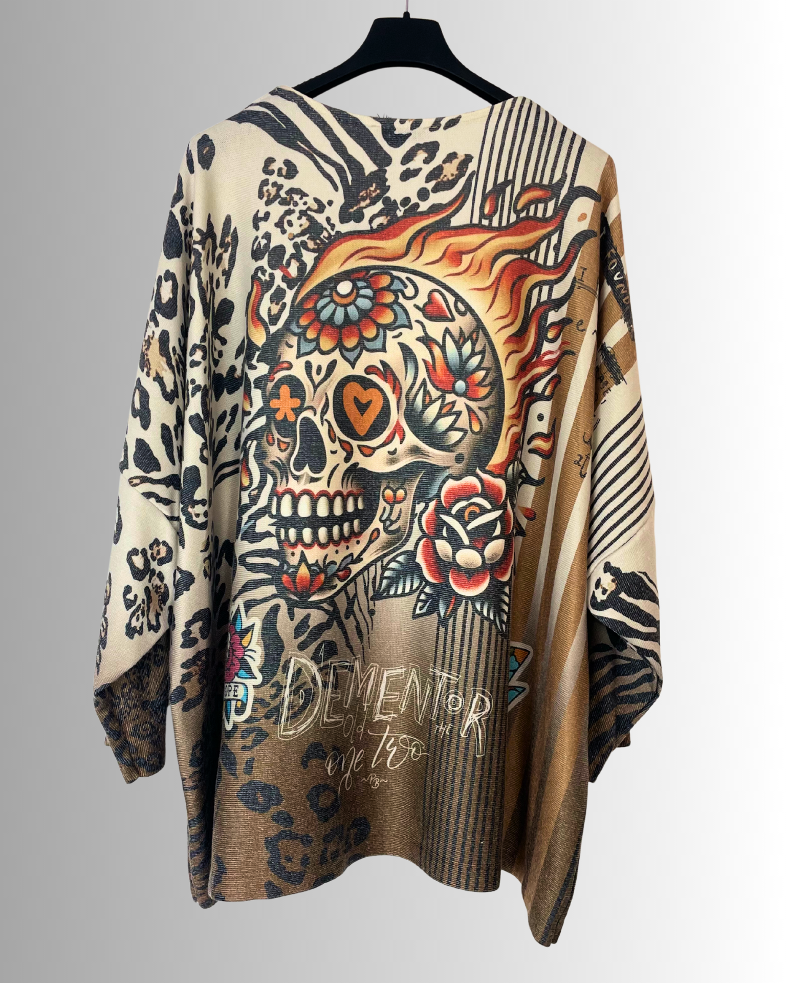 Pull Calavera d’Or femme motif tête de mort dorée, col V pailleté – face avant