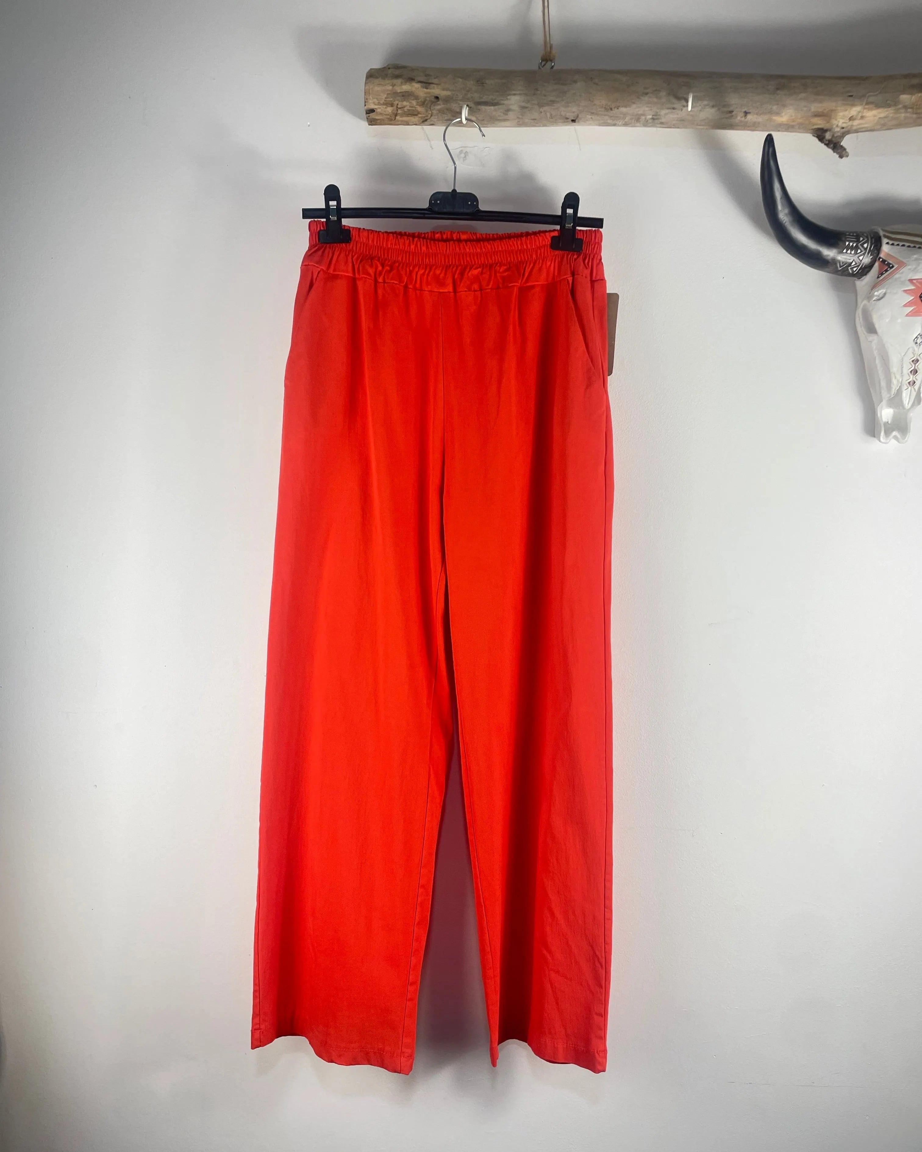 Pantalon droit femme chic marine coupe fluide confortable