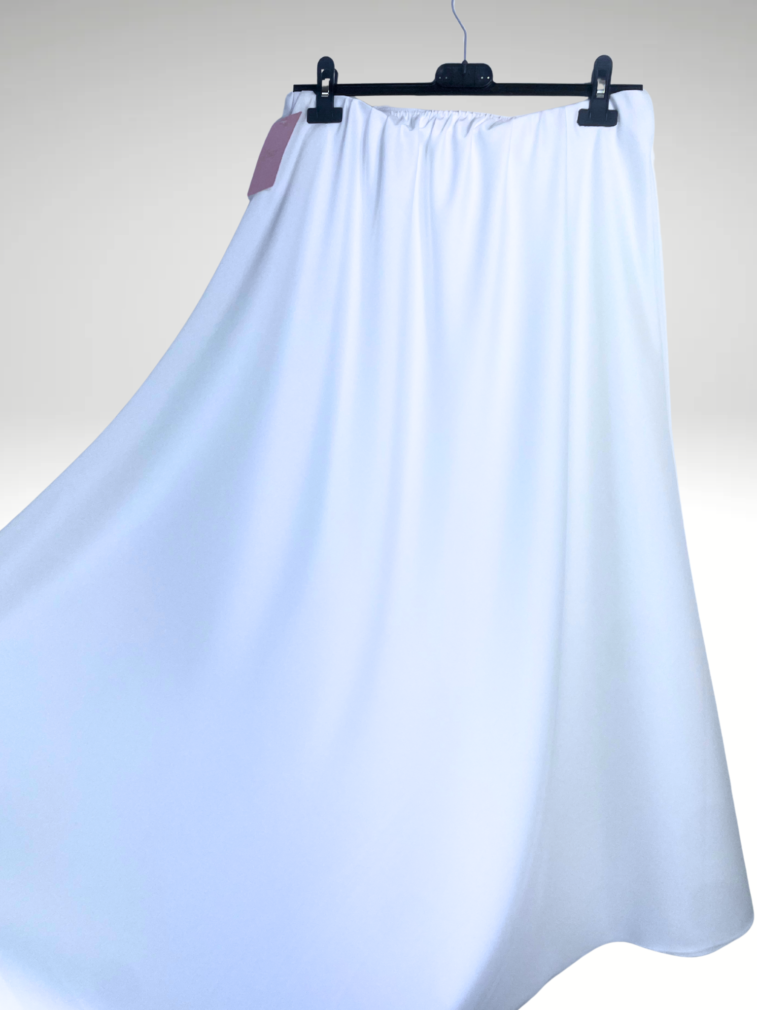 Jupe Satin “Silvia Satinata” – Taille Élastique & Tombé Fluide