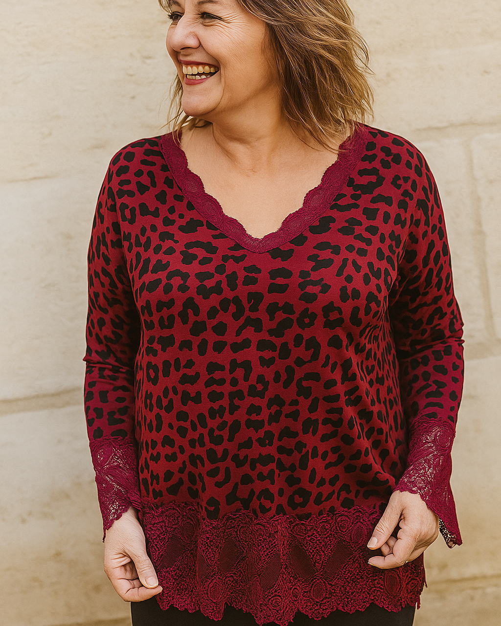 Haut léopard fond couleur lie de vin avec dentelle - Mamsailes