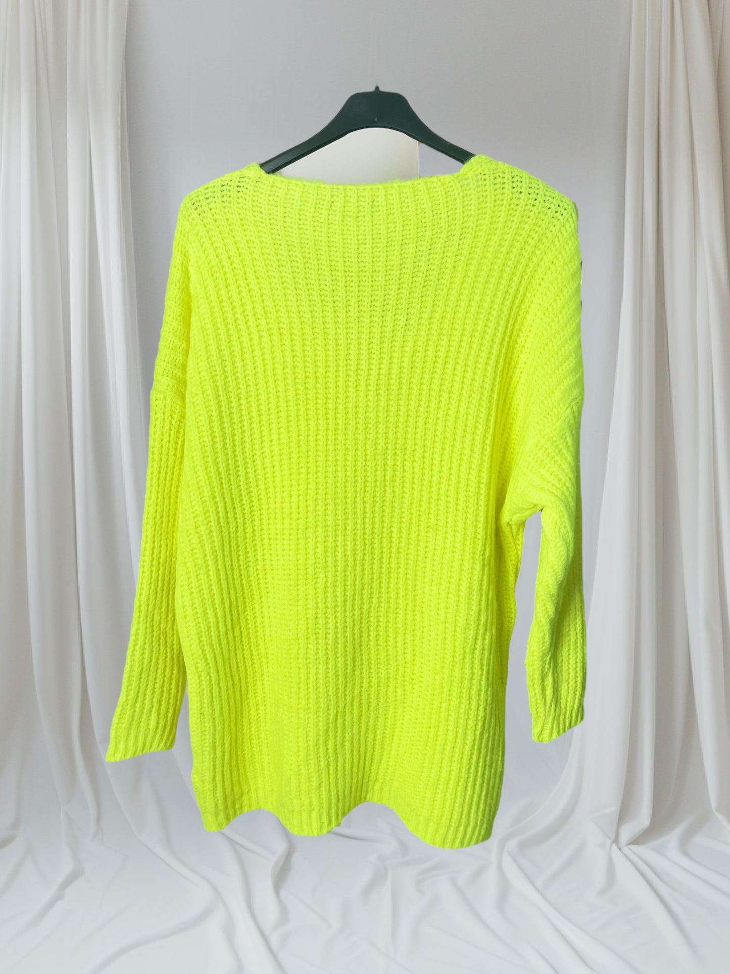 Pull Loana fluo