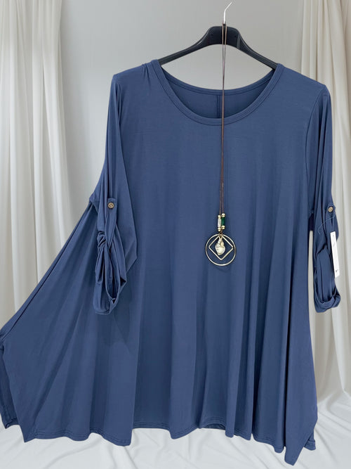 Pull oversize avec sautoir, élégant et confortable