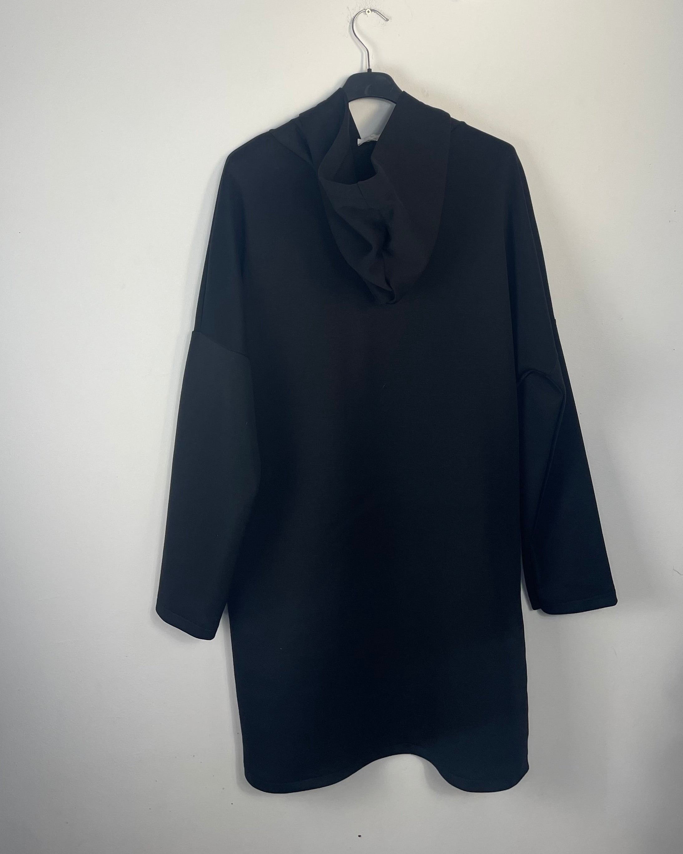 Sweat long oversize LOVE pour femme coupe confortable vue dos