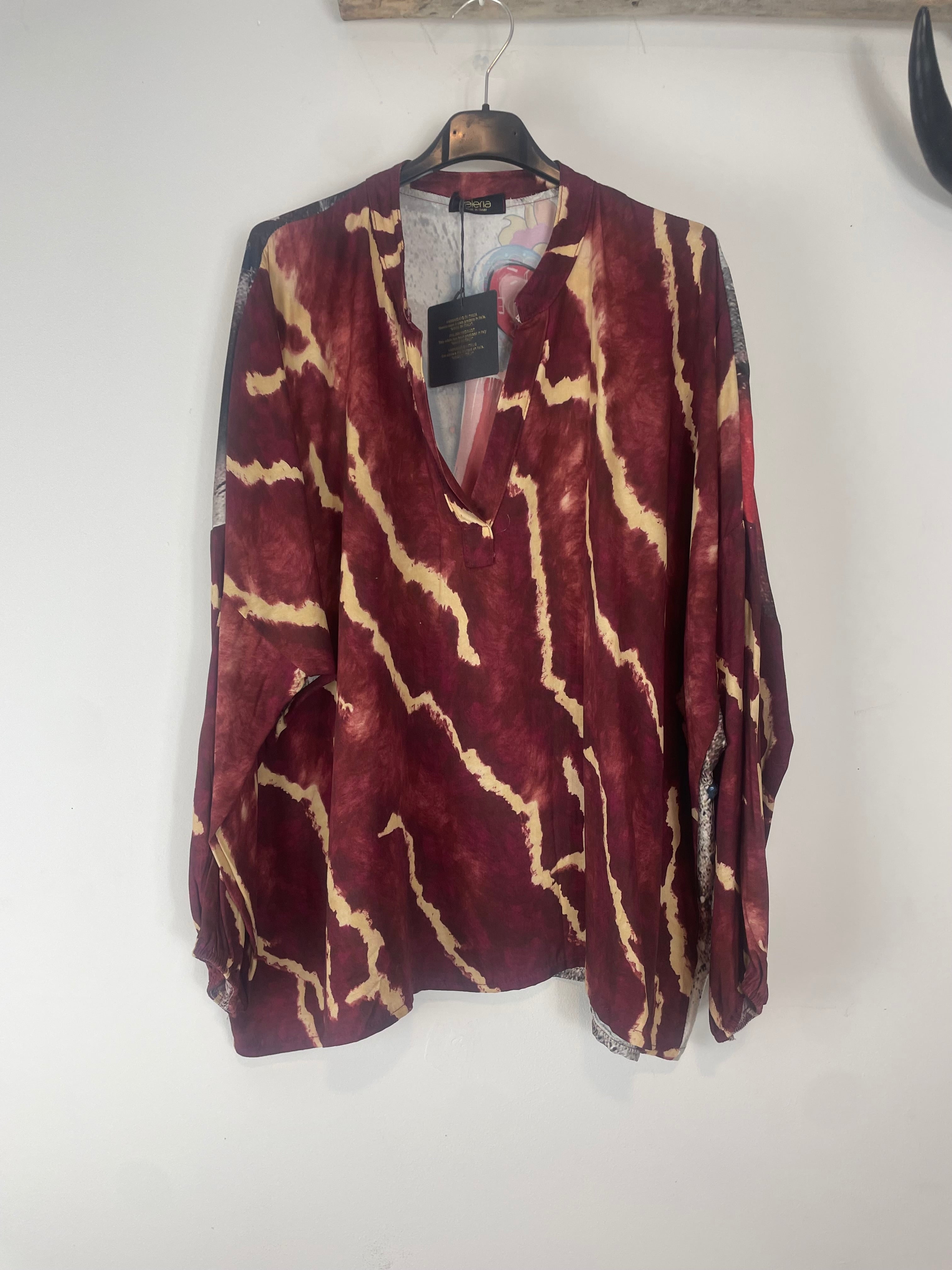 Blouse Love pop art bimatière viscose devant polyester dos statement coloré