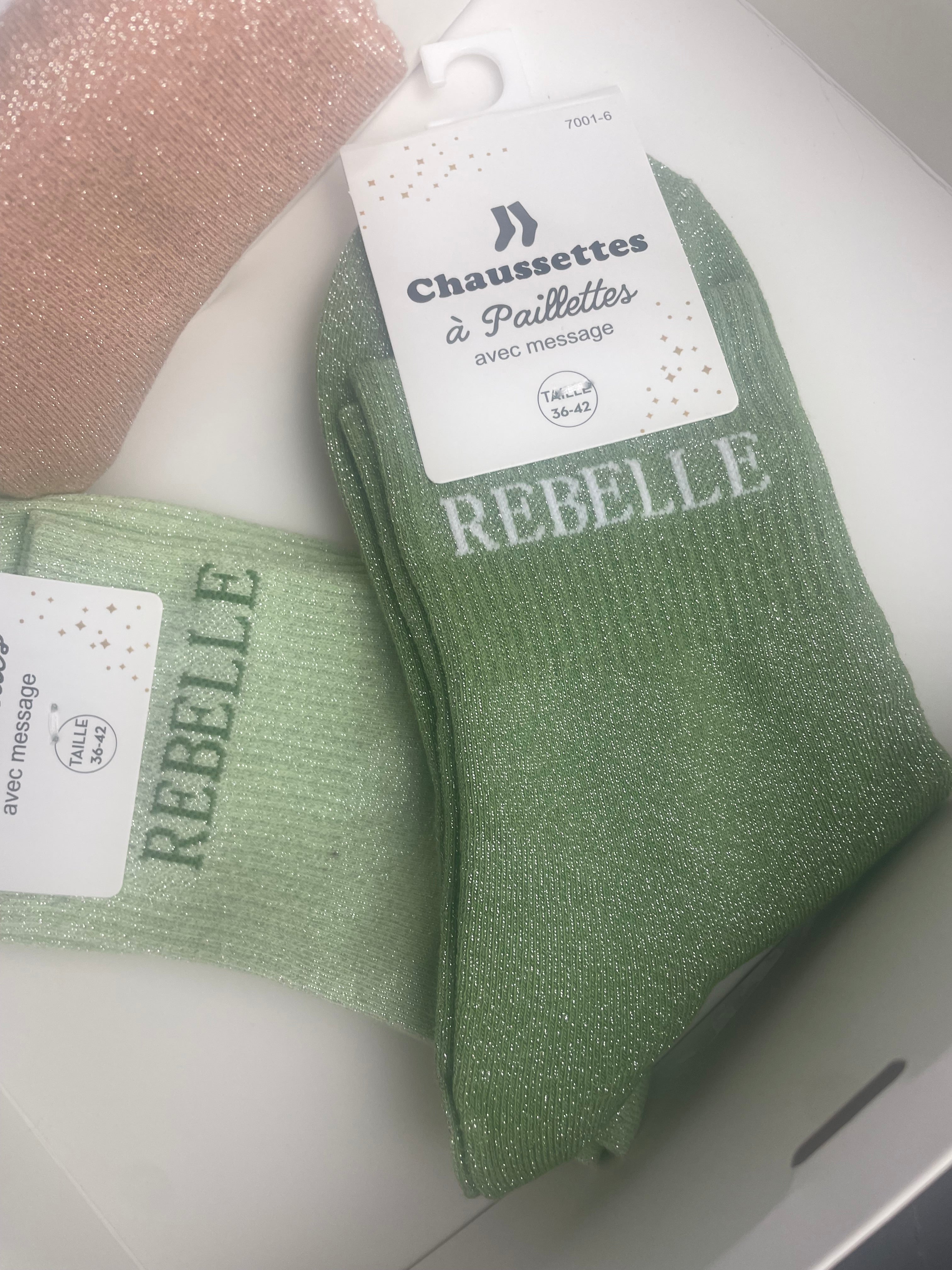 Chaussettes paillettes fibre métallisée coton doux couleur kaki