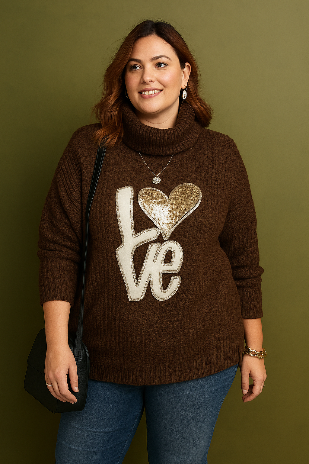 Pull col roulé oversize motif Love sequins, grande taille, couleur chocolat