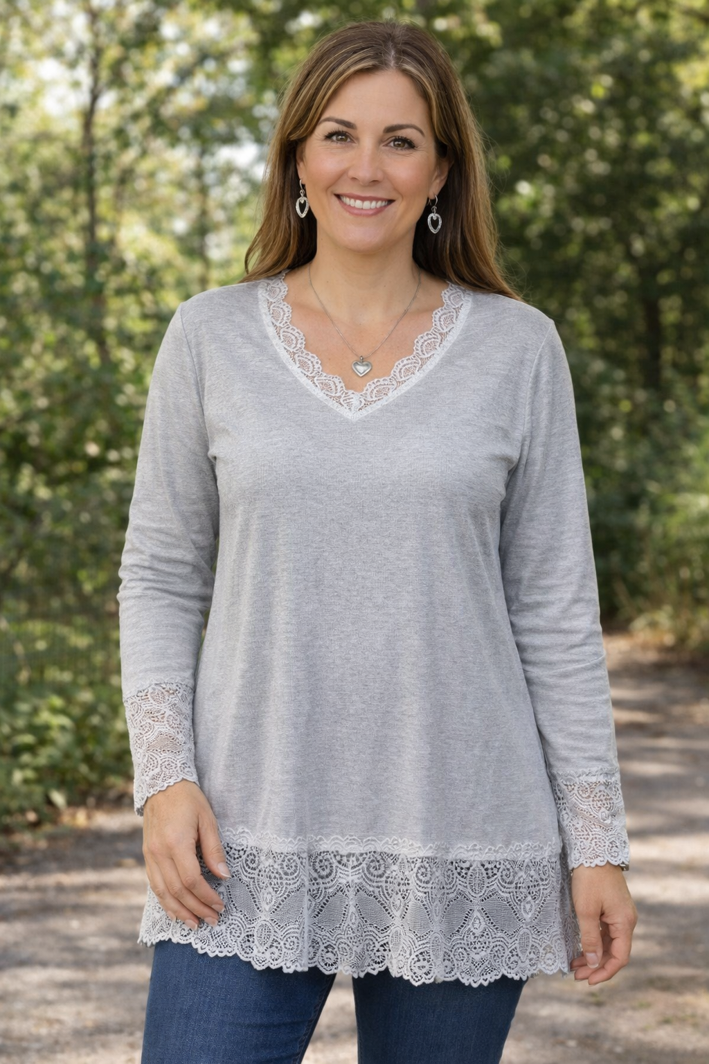 Sous-pull femme dentelle couleur gris clair - taille inclusive