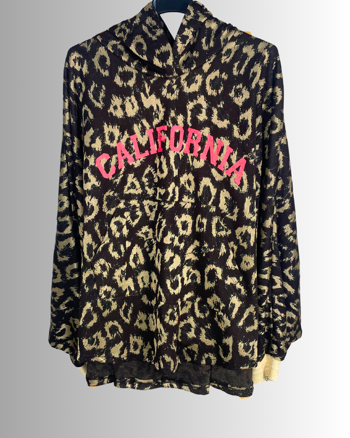 Sweat léopard doré "California" à capuche – imprimé chocolat et inscription rose – grande poche – manches chauve-souris – taille unique 36-52 – fabriqué en Italie