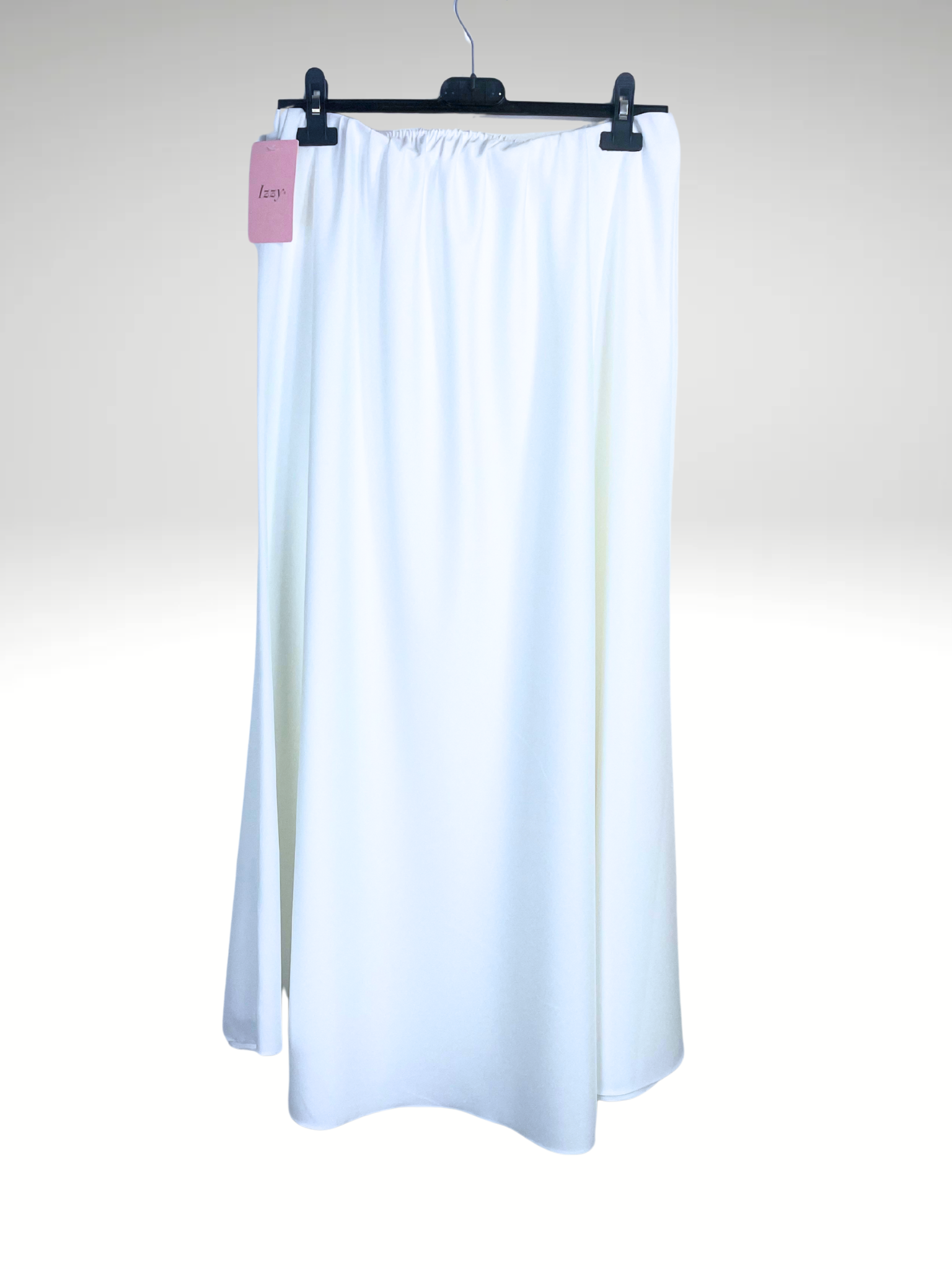 Jupe Satin “Silvia Satinata” – Taille Élastique & Tombé Fluide