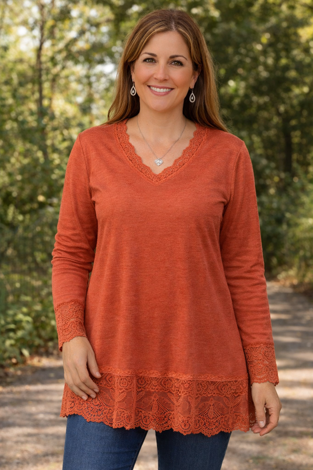 Sous-pull femme dentelle couleur terracotta - chic et confort