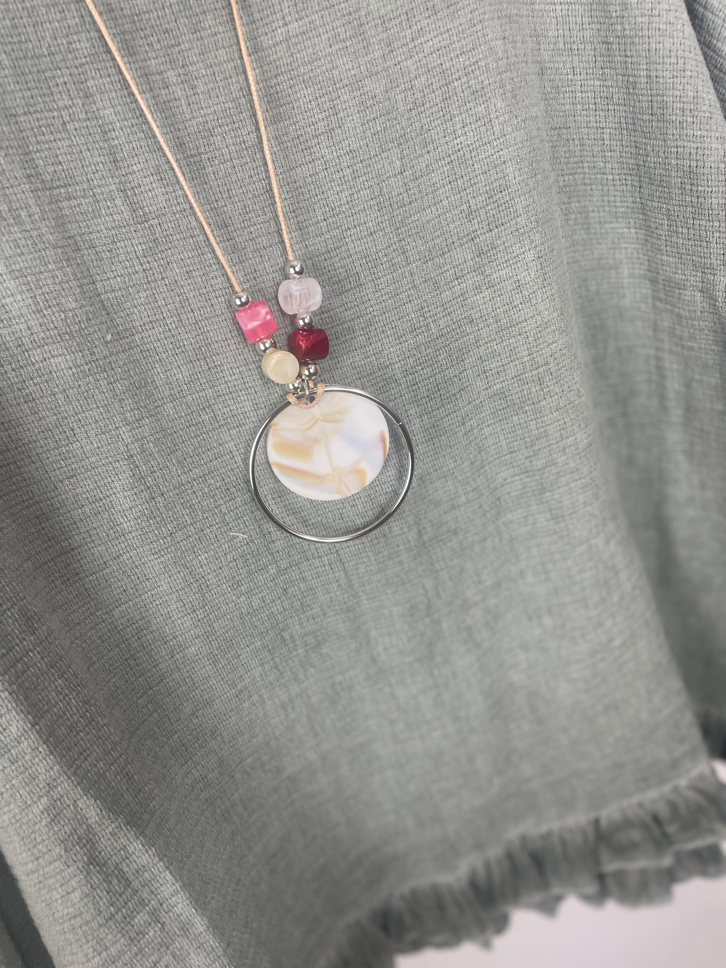 Détail matière coton gaufré aéré volant froufrou top bohème kaki qualité italienne Made in Italy