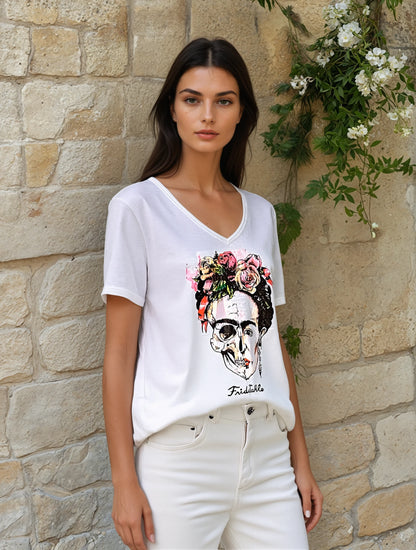 ✨ Tee-shirt blanc Frida Kahlo – Style Artistique & Tendance ✨