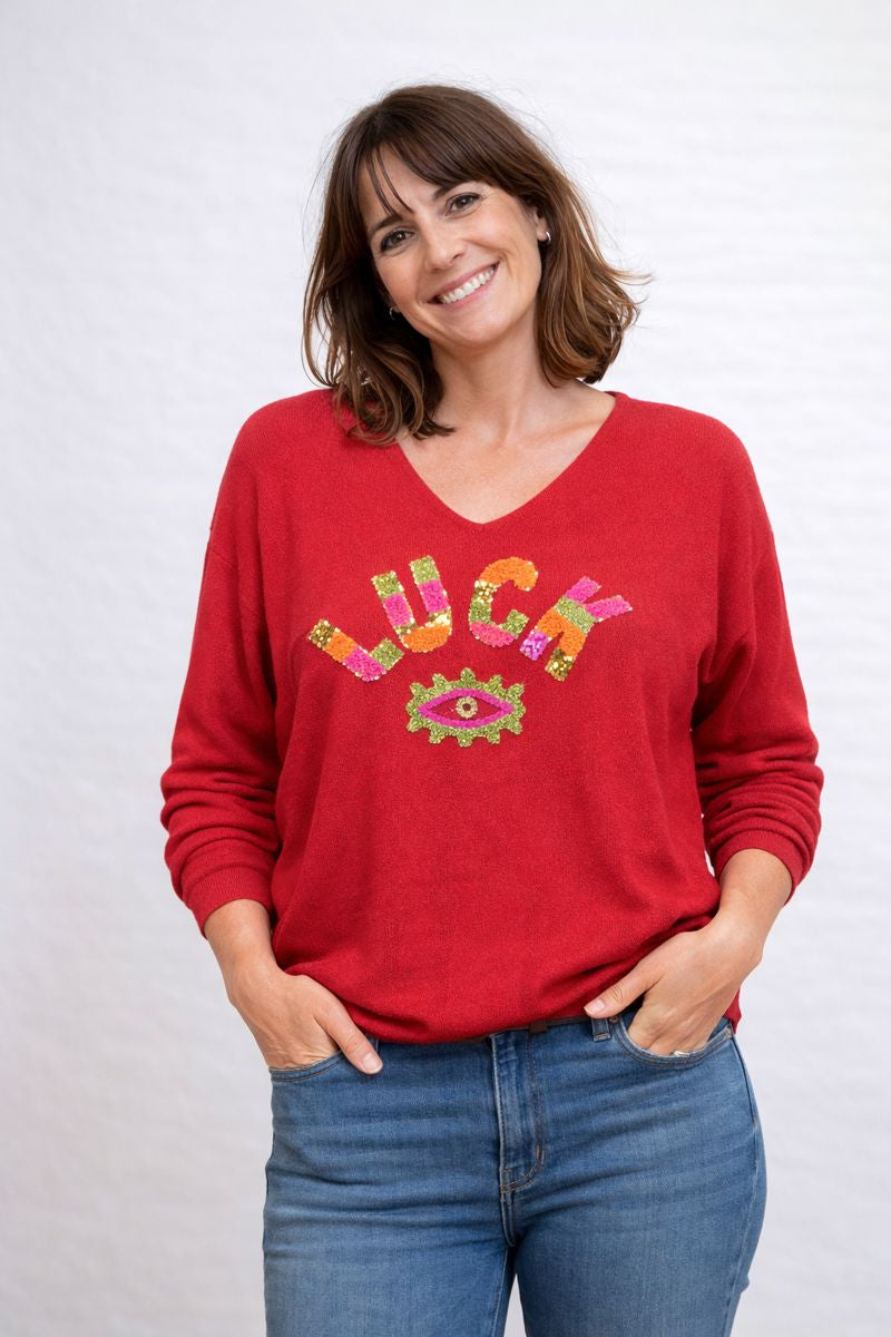 Pull Luck rouge coupe classique 57x63 cm made in Italy