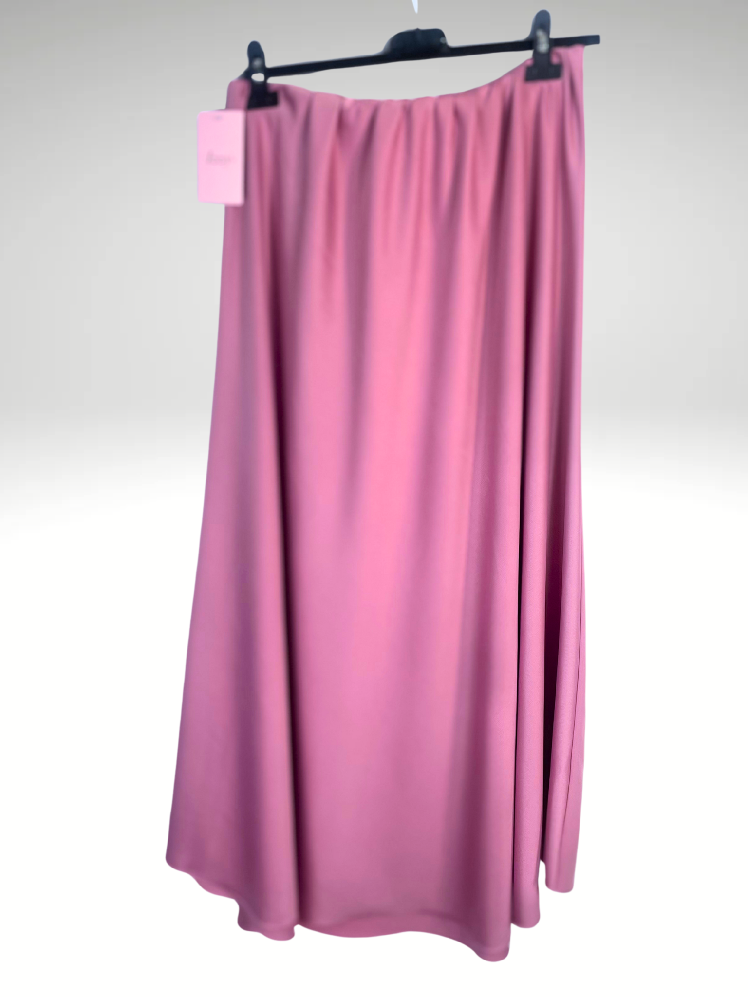 Jupe Satin “Silvia Satinata” – Taille Élastique & Tombé Fluide