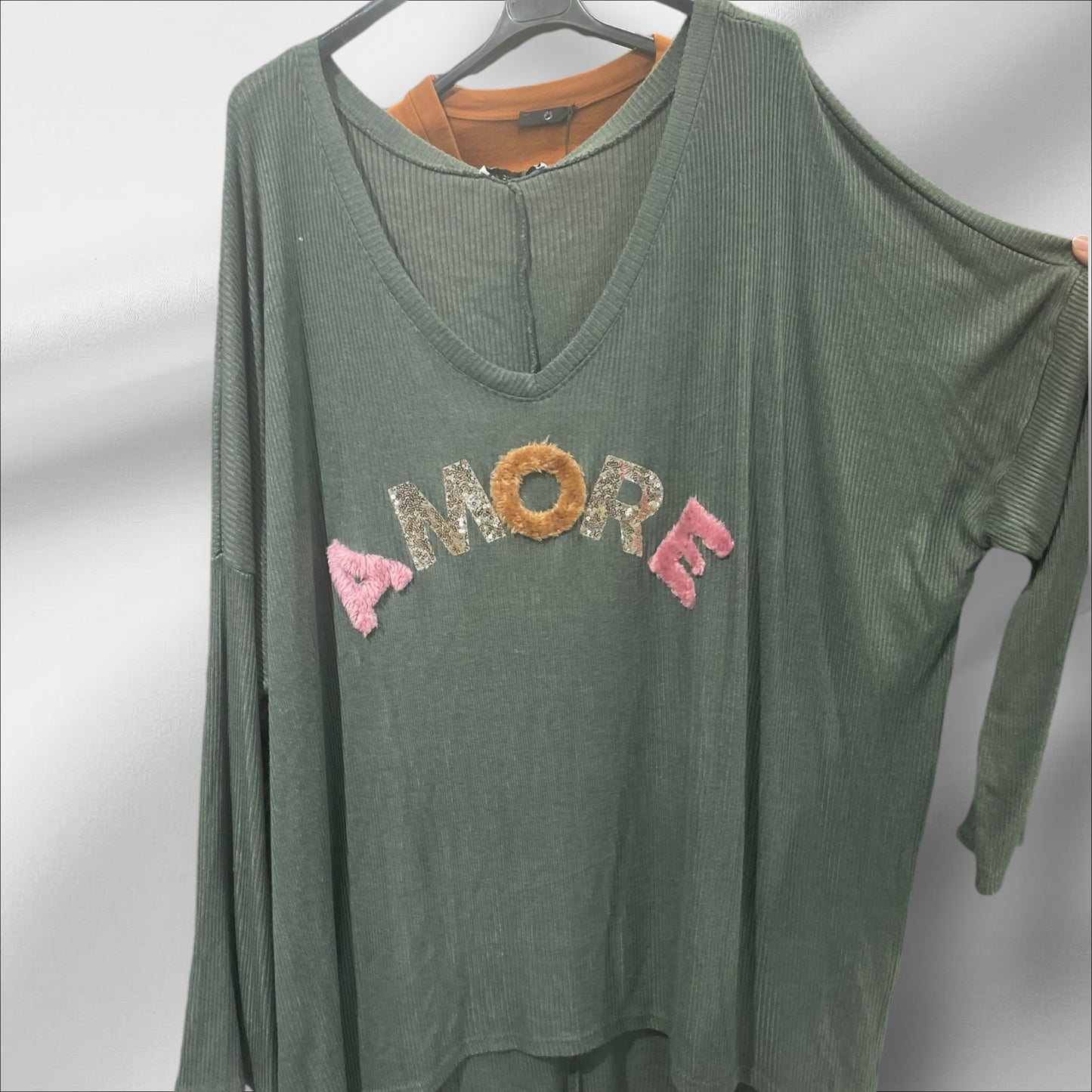 R01 Pull loose Amour