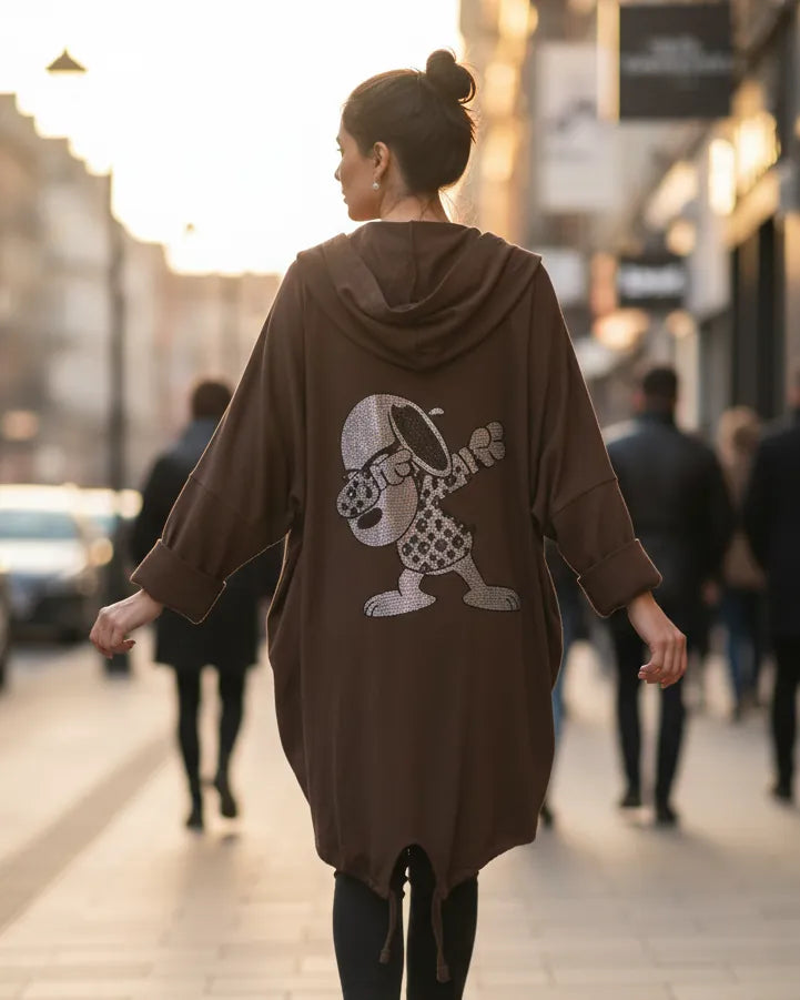 Veste longue chocolat Snoopy qui dab femme, capuche, coupe oversize, dos imprimé en strass made in Italy