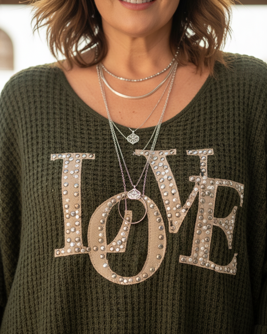 Pull oversize Dolce Love femme kaki inscription LOVE à strass – details love