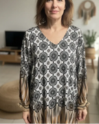 Tunique Giulia femme imprimé baroque noir et doré, manches dorées, coupe fluide plus longue au dos