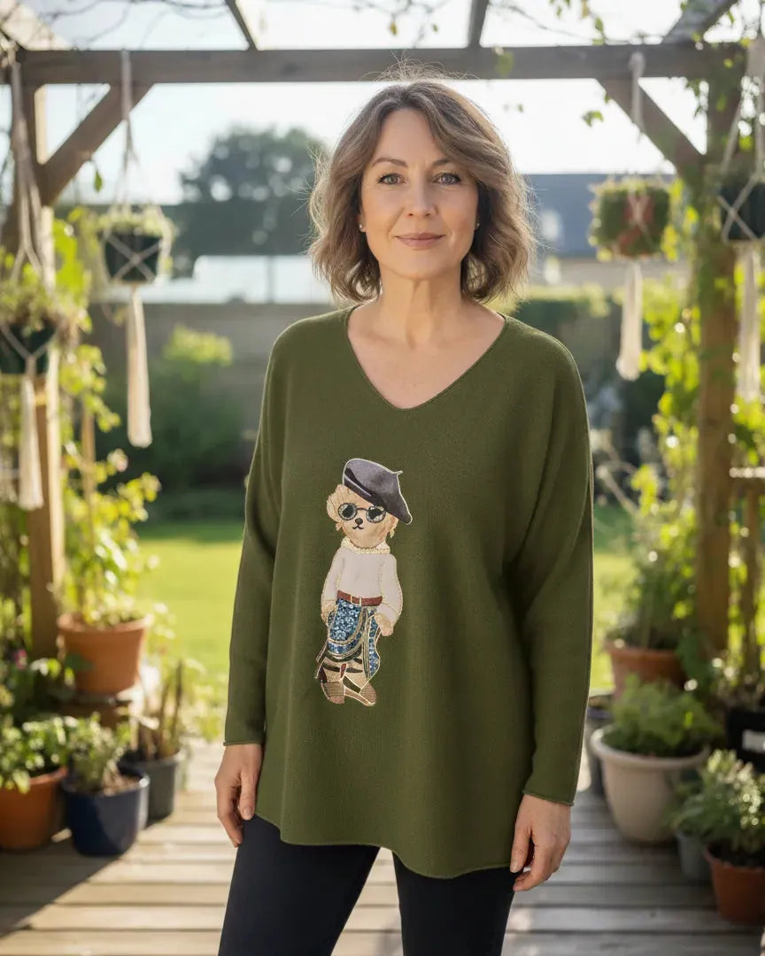 Pull oversize femme kaki avec motif ourson doré, col V, coupe ample, made in Italy