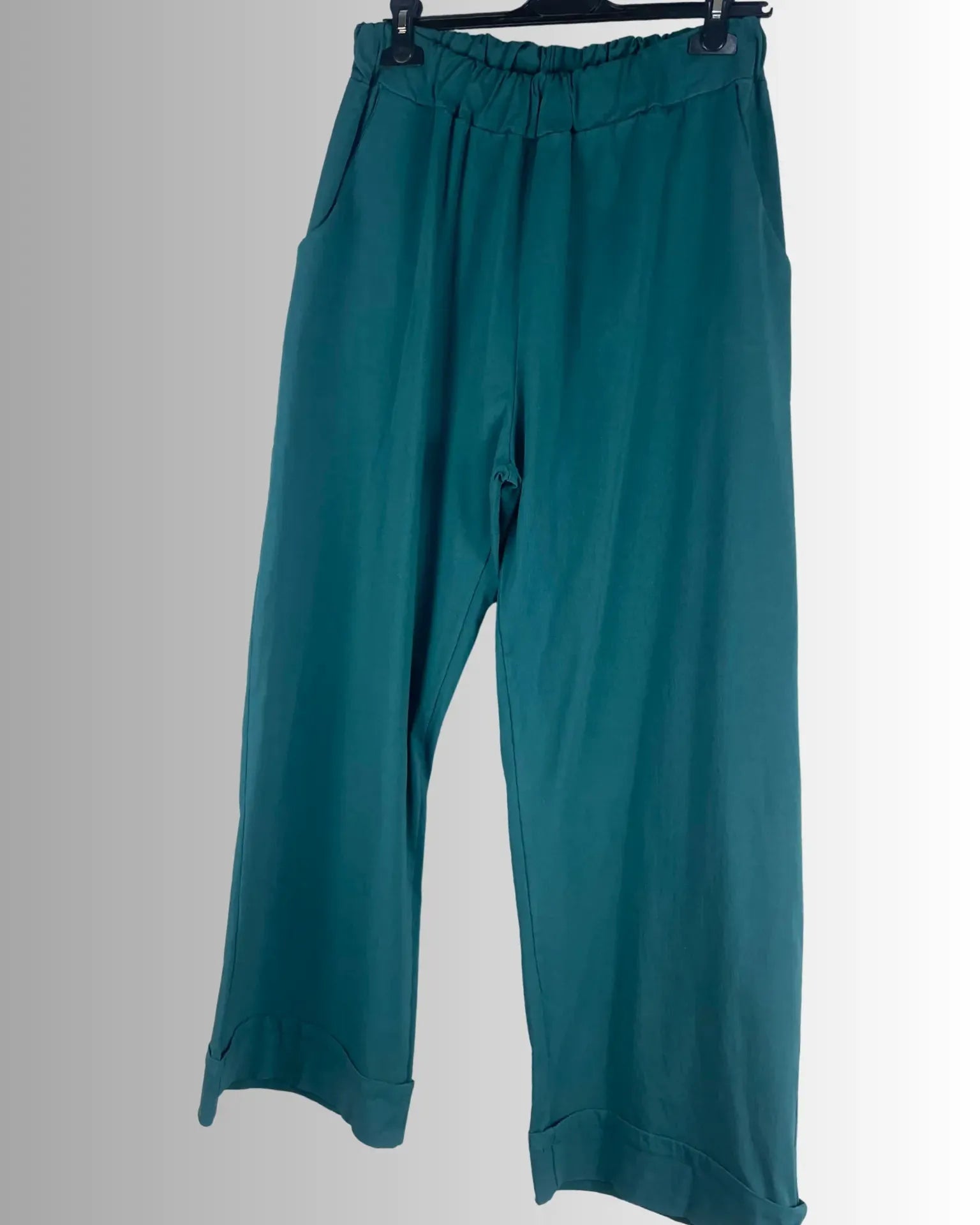 Pantalon Roma femme  à jambe large, taille élastique, viscose fluide made in Italy