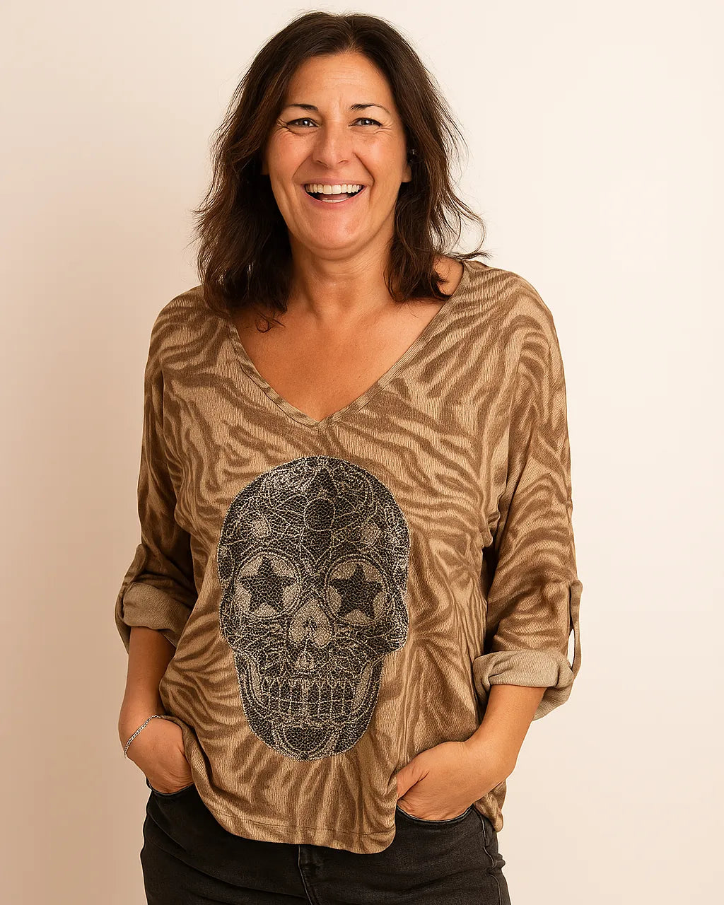 Pull tête de mort porté – look rock femme 46/48 – Mam’sailes