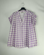 Blouse Lila parme à coupe fluide, vue sur cintre