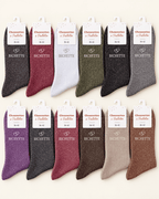 Assortiment de douze chaussettes pailletées Bichette avec motif cœur sur fond ivoire
