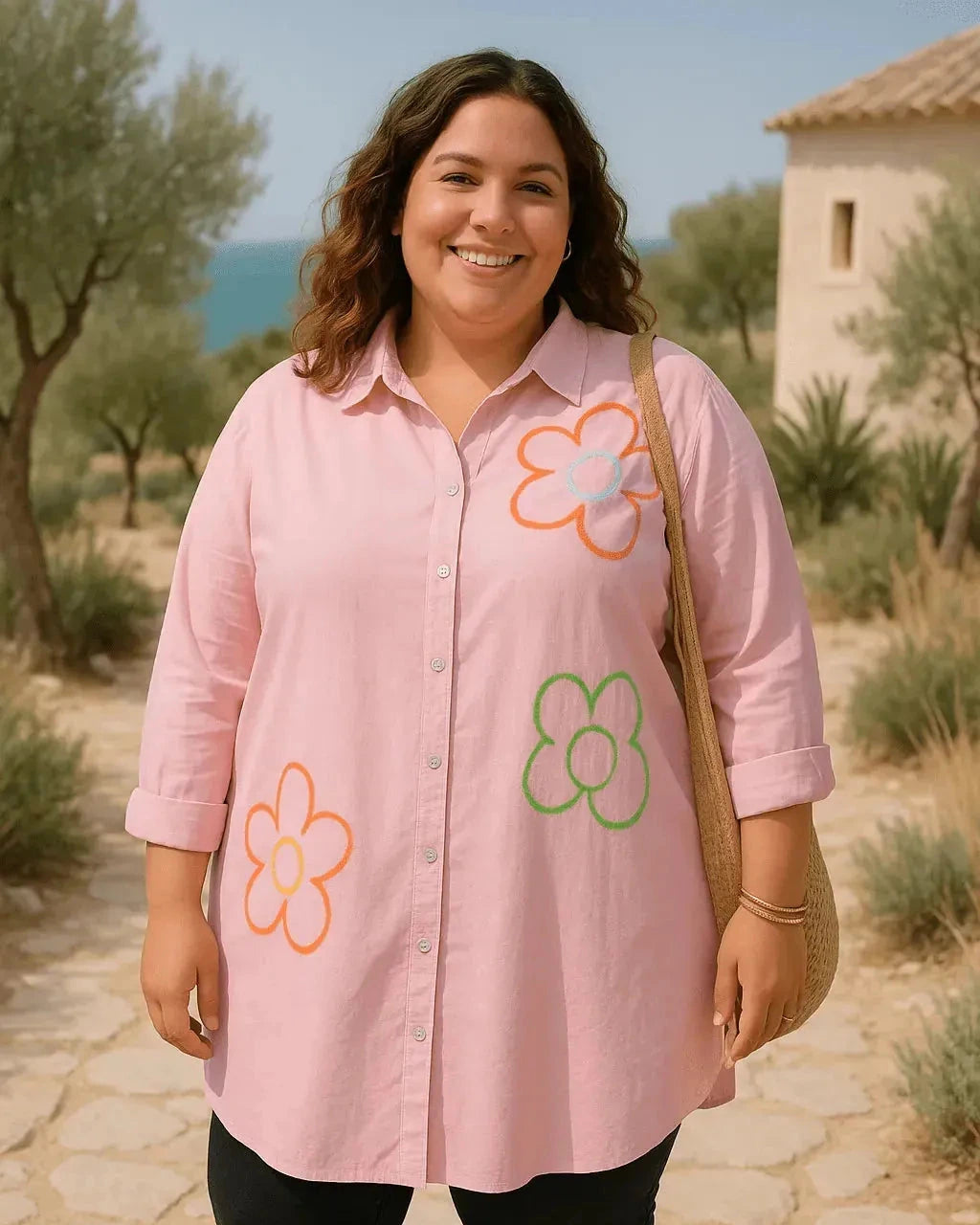 Chemise femme coton extensible rose avec broderies florales