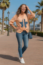 Chemise pêche femme en coton léger avec empiècement jean, vue portée