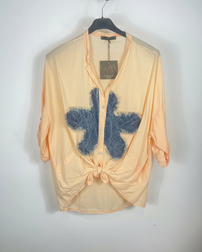 Chemise Louna pêche boutonnée avec empiècement denim vue de face