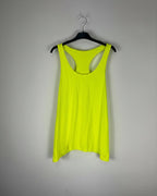 Détail du coton du débardeur Fluo