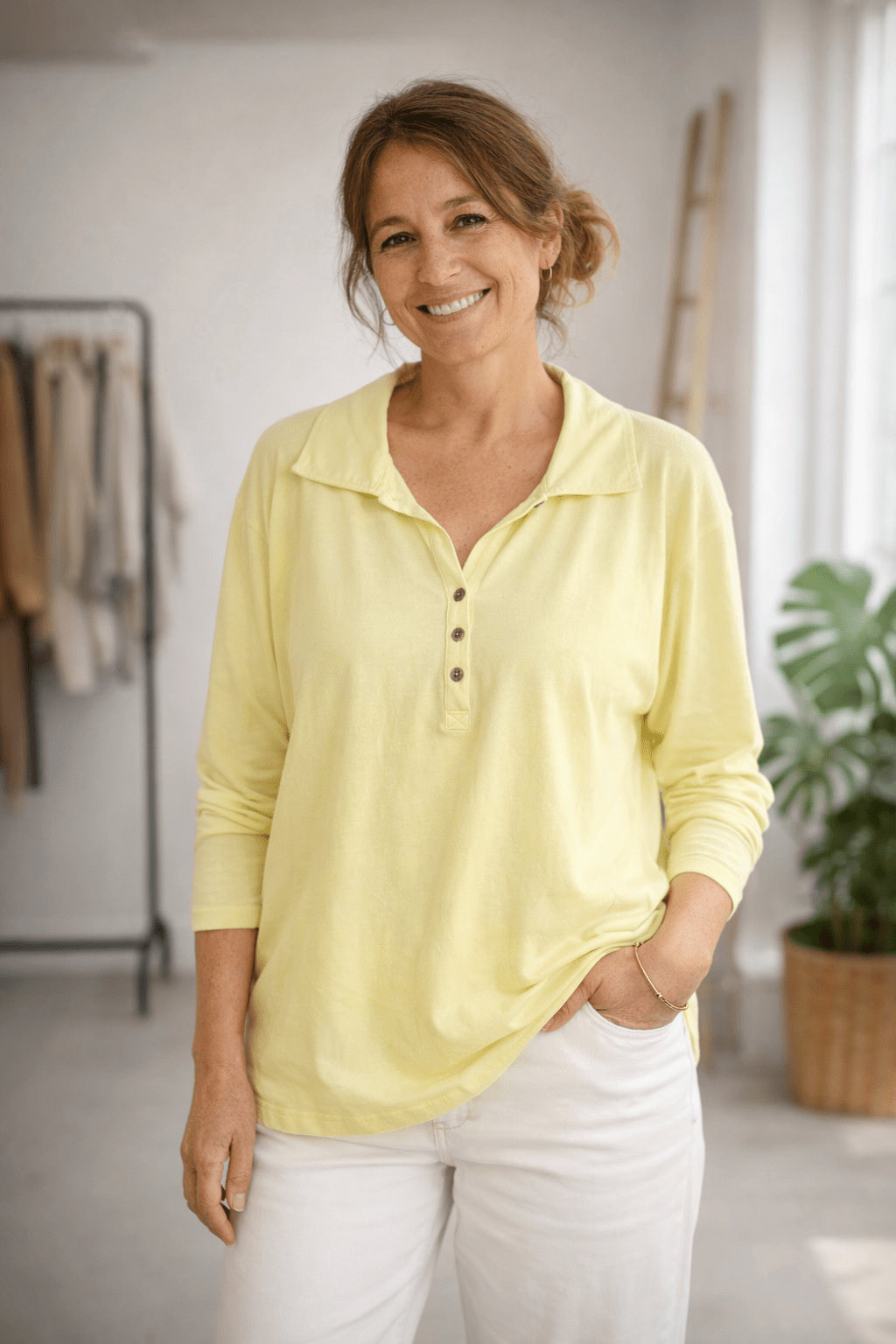 Haut Manches Longues Col Polo Léger – Basique Chic & Confortable - Mam’s Ailes