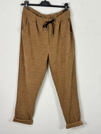 Pantalon Elio camel de face – Mam’s Ailes