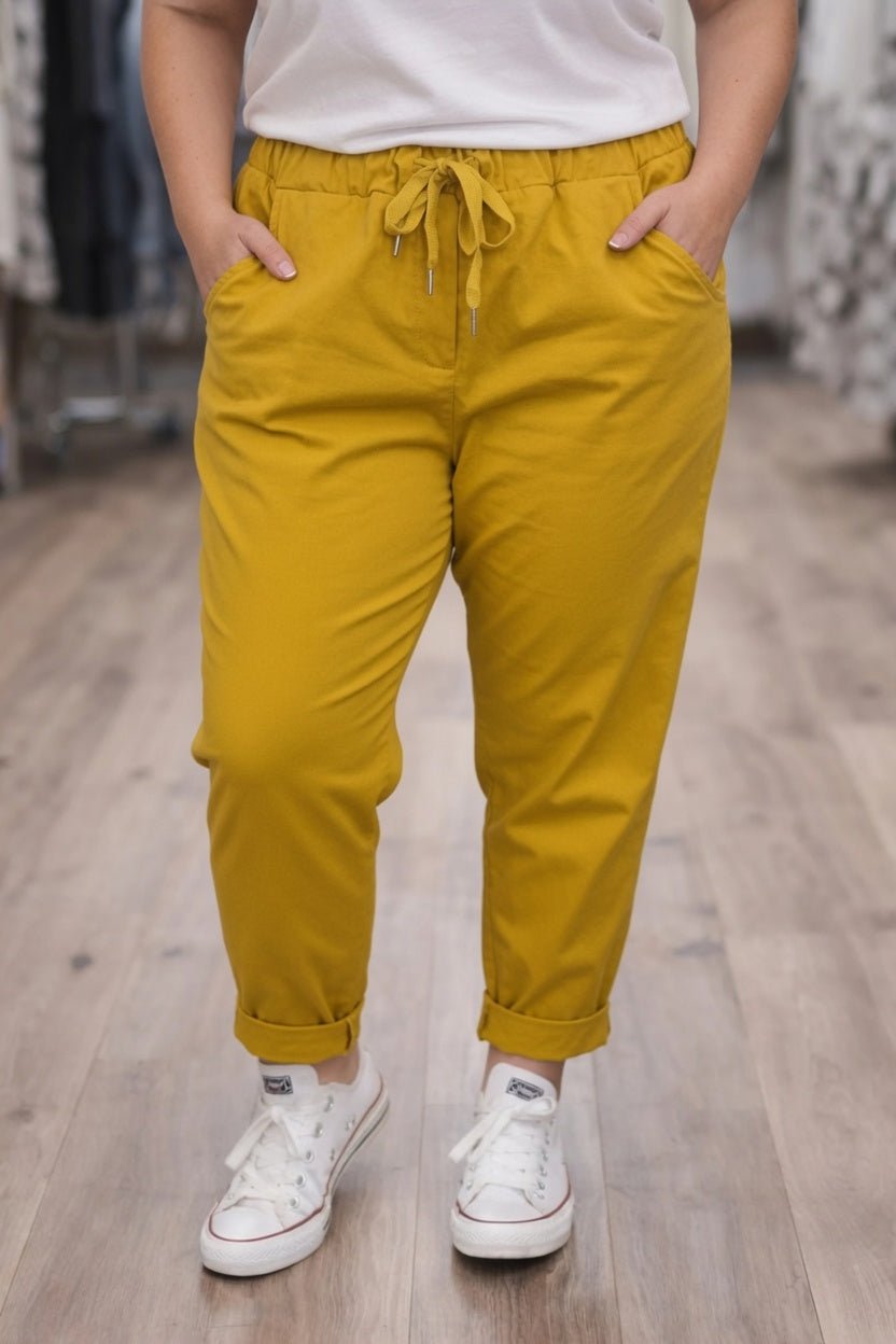 Pantalon Magique moutarde, pantalon femme extensible fabriqué en Italie