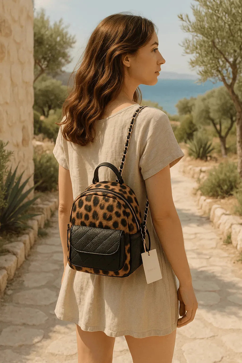 Petit sac à dos noir et léopard – Style & Praticité - Mam’s Ailes