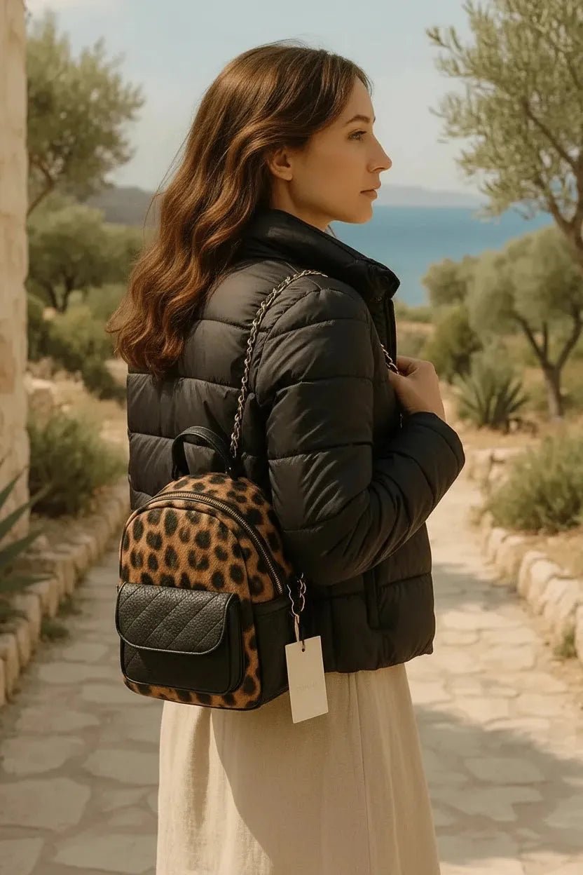 Petit Sac à Dos Noir Léopard – Compact Polyvalent Pochettes – 100% Synthétique - Mam’s Ailes