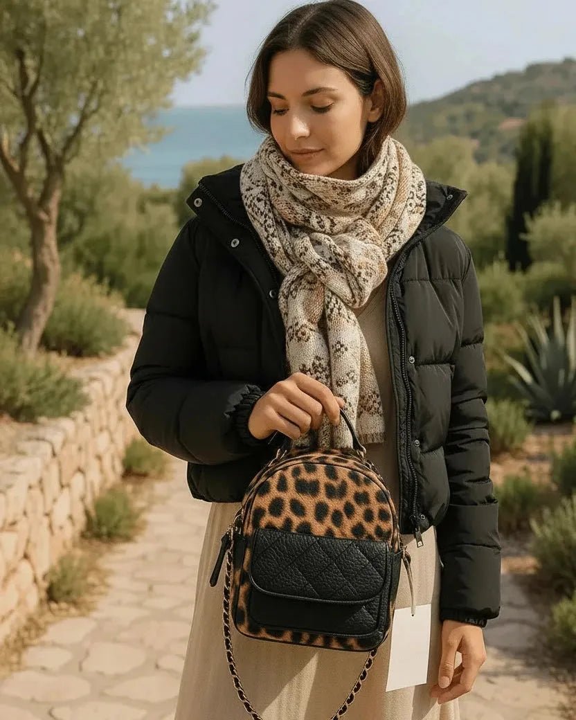 Petit Sac à Dos Noir Léopard – Compact Polyvalent Pochettes – 100% Synthétique - Mam’s Ailes