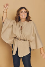 video cape portée avec ceinture léopard