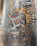 Pull Calavera d’Or : motif crâne floral au dos