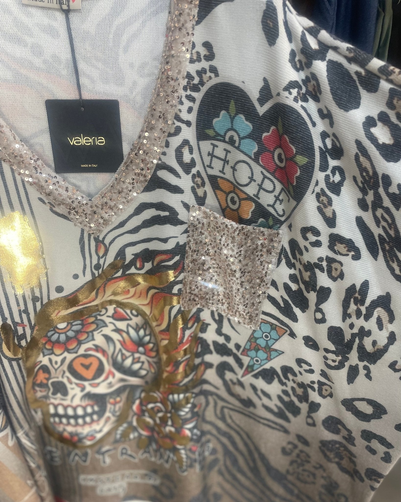 Pull Calavera d’Or à coupe ample, vue d’ensemble