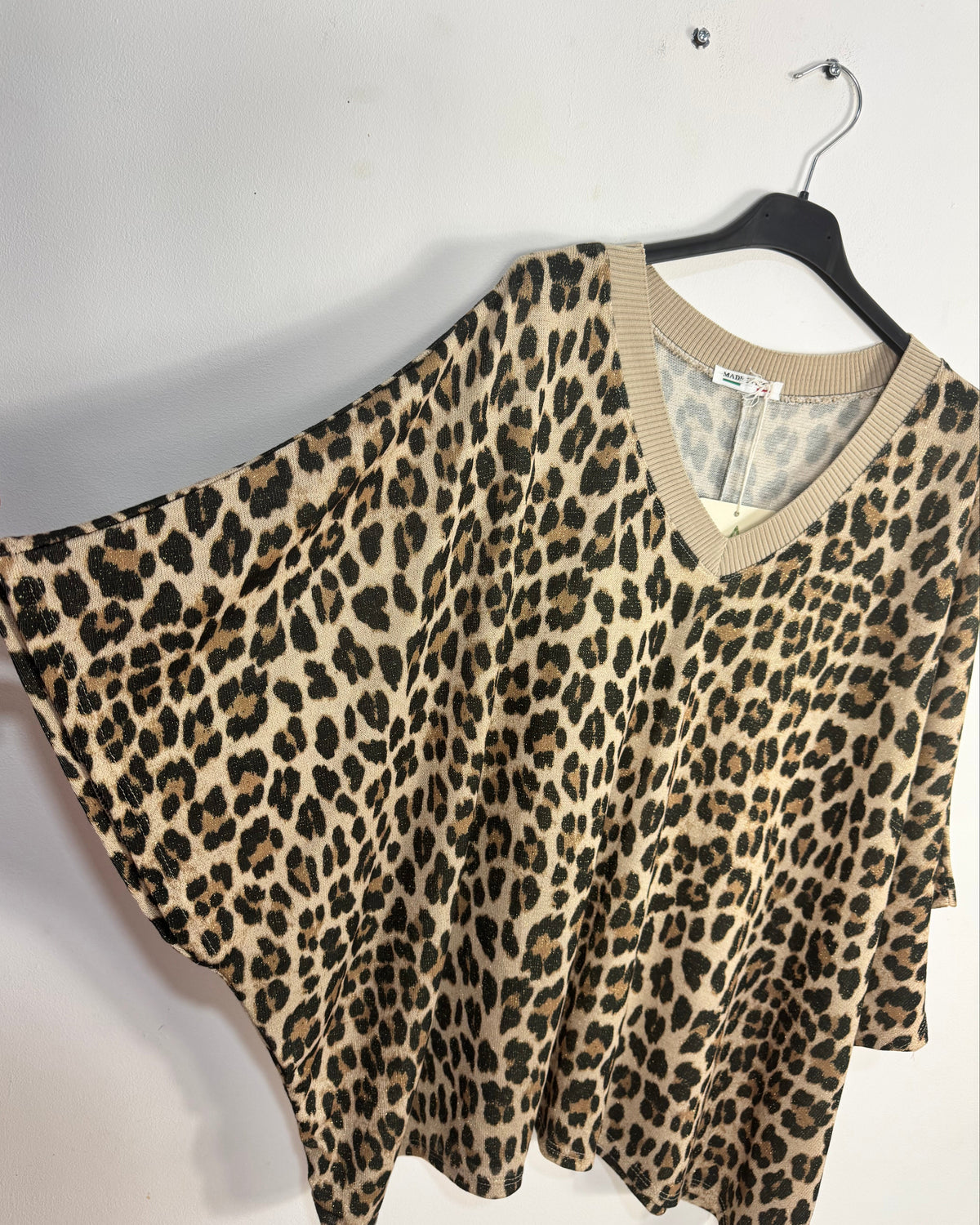 Pull Felina, manche foulard déployée — photo du produit.