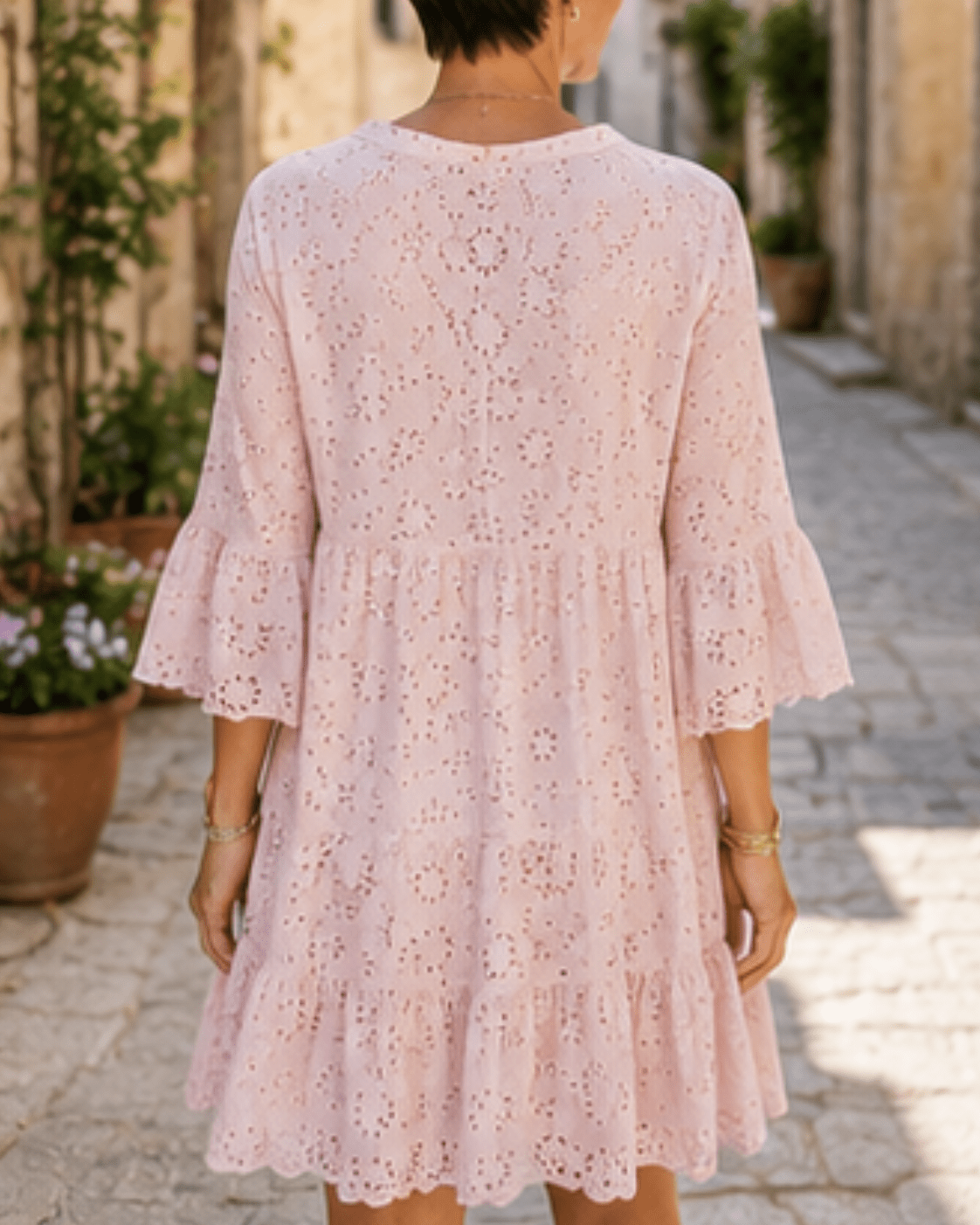 Vue de dos de la robe Alba rose poudré à manches évasées
