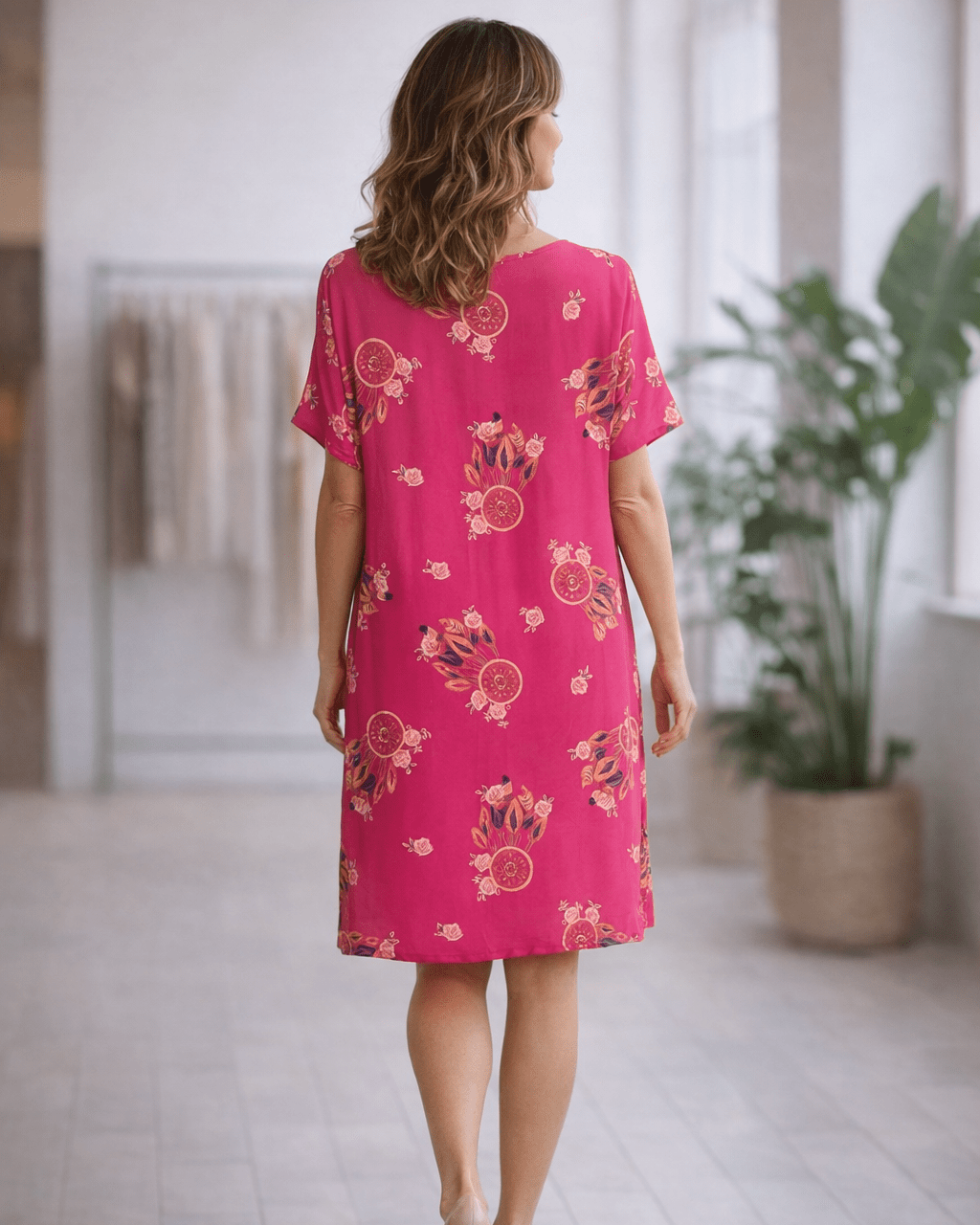 Robe Attrape-rêves fuchsia, vue portée de dos