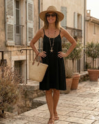 Robe Calista noire courte, vue portée