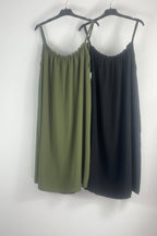 duo sur cintre Robe fluide col froncé Calista kaki et noire femme légère et fluide