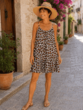 Robe fluide femme en gaze de coton avec coupe ample et bas volanté, vue de face