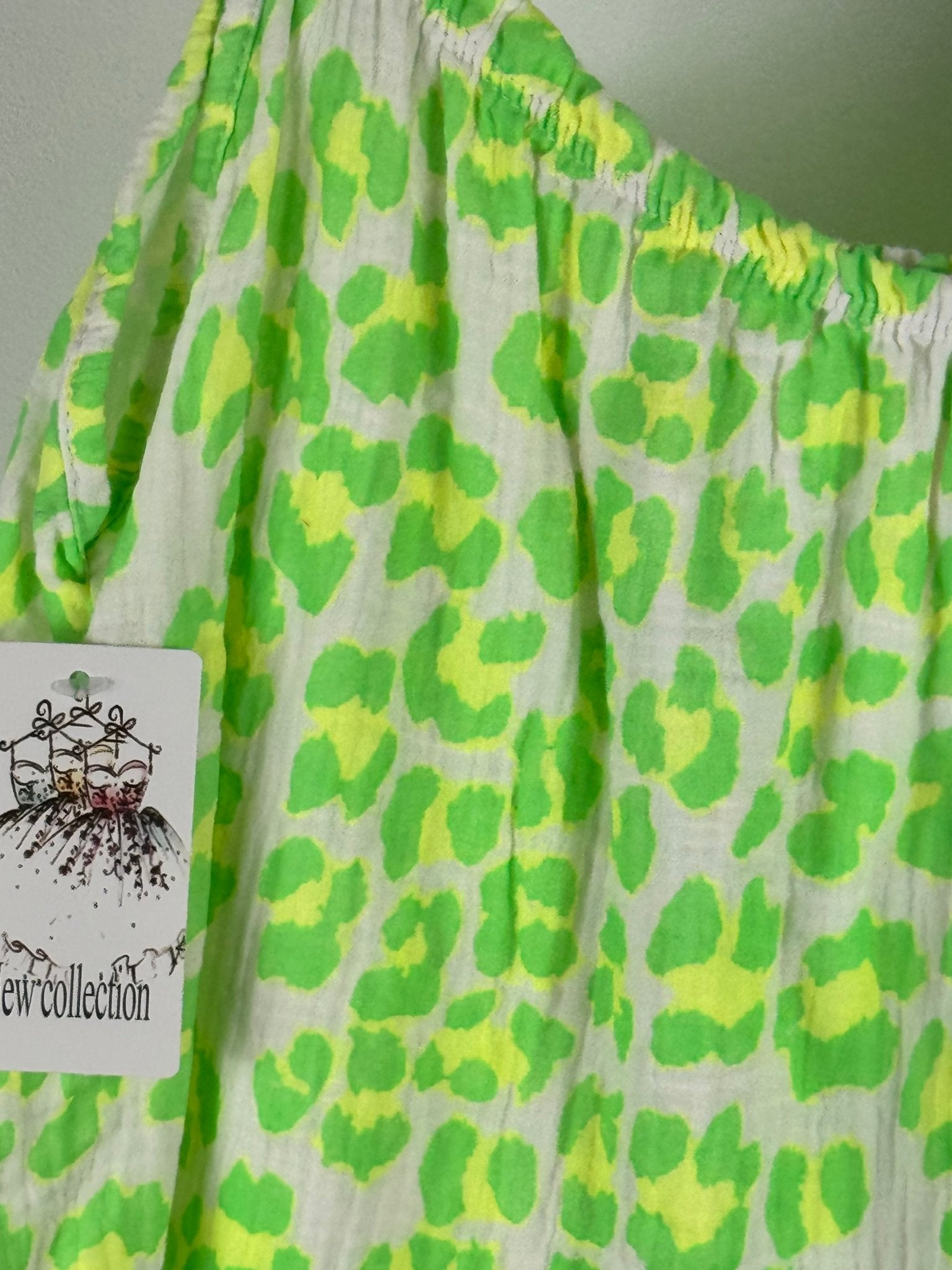 Robe courte en gaze de coton imprimé léopard vert fluo