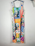 Robe longue Marilyn Pop Art femme vue de dos avec imprimé multicolore graphique