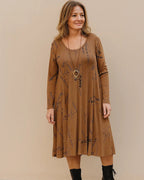 Robe-pull Lyria camel à imprimé graphique