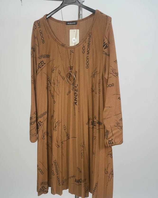 Robe-pull Lyria : détail de la maille stretch